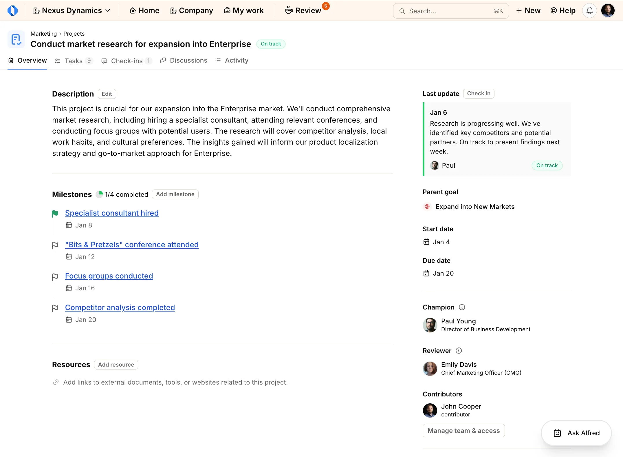Screenshot: Project overview with status and timeline